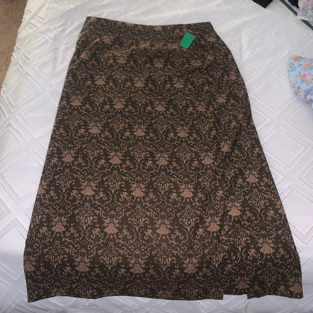 BRIGGS: Brown Midi Skirt